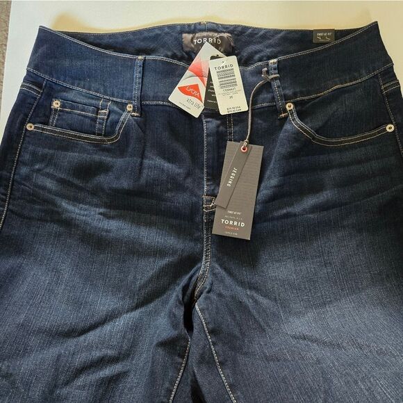 Torrid Denim Jegging - Picture 4 of 9